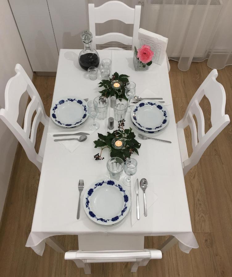 Daniela'S Apartaments Segesvár Kültér fotó