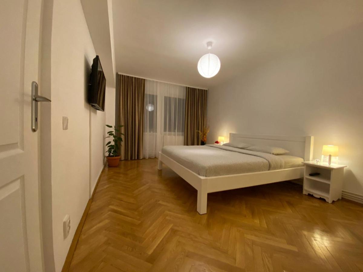 Daniela'S Apartaments Segesvár Kültér fotó