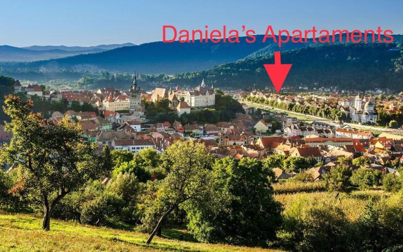 Daniela'S Apartaments Segesvár Kültér fotó
